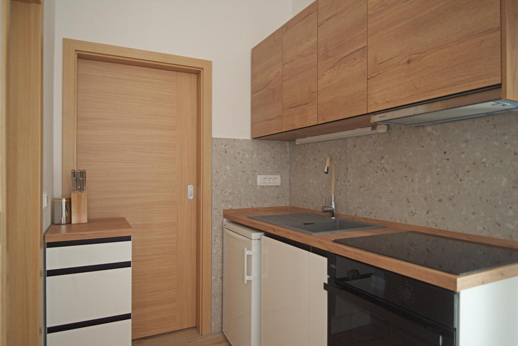 Apartmani Tomica Jesenice  Eksteriør bilde
